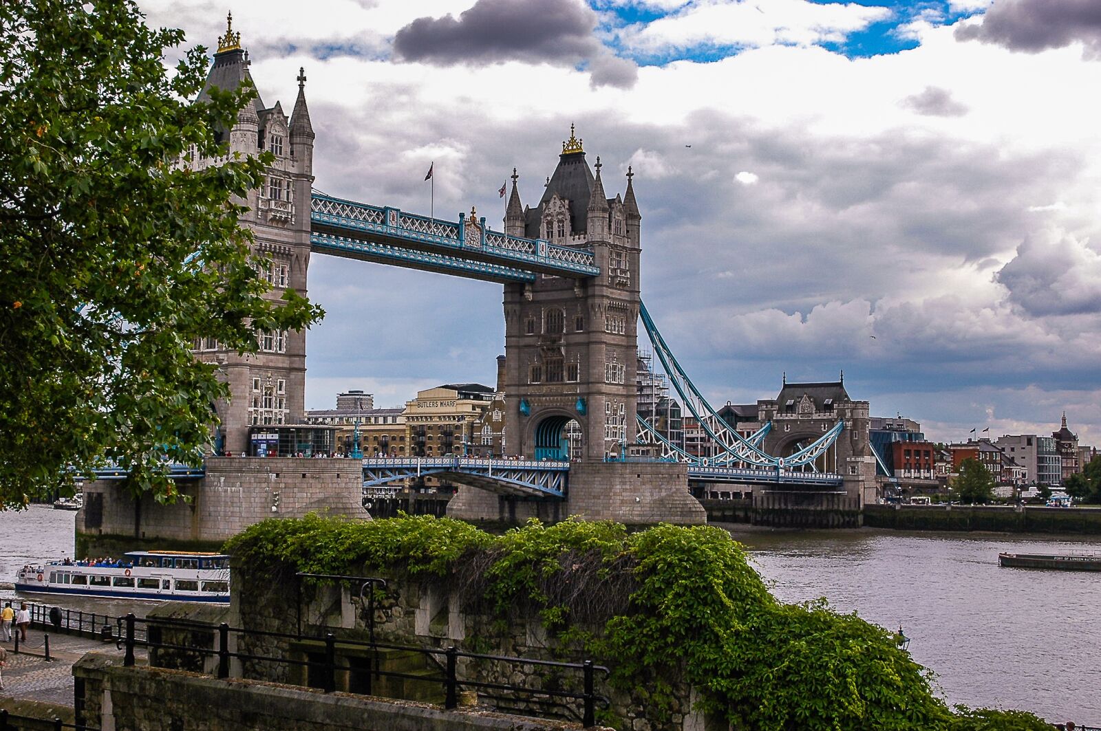 Nikon D70 sample photo. London, tower bridge, britain photography