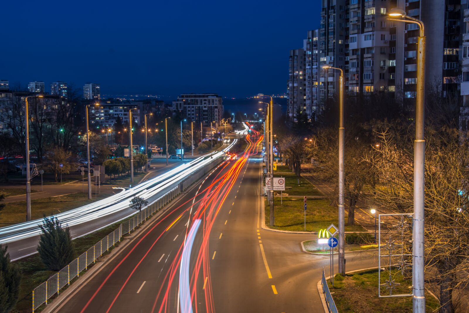 Nikon D7200 sample photo. Traffic, sunset, burgas photography