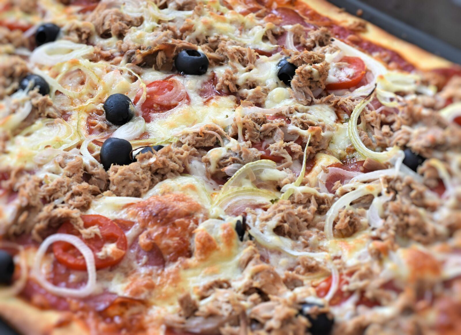 Nikon D7200 sample photo. Pizza, dough, cheese photography