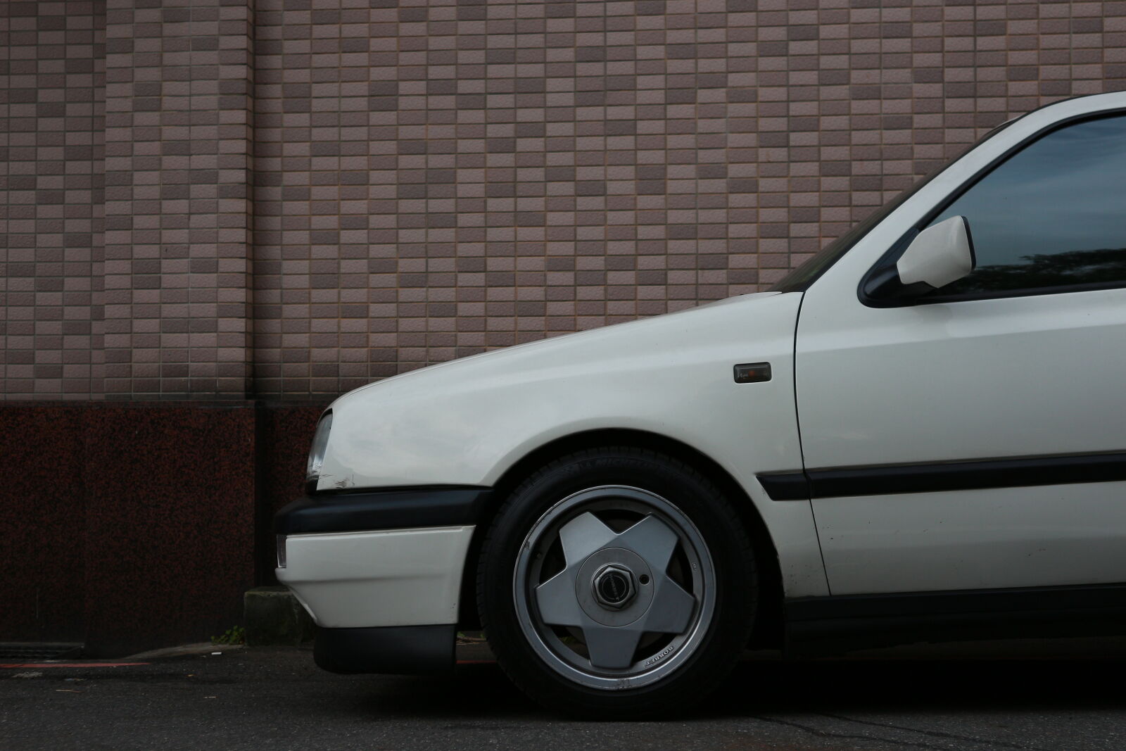Canon EOS M sample photo
