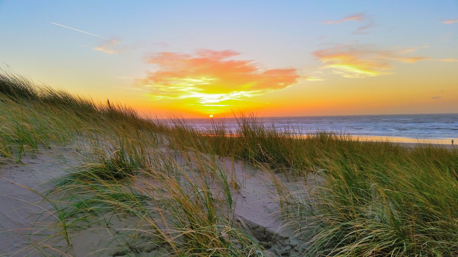 Samsung Galaxy S5 sample photo. North sea, sunset, holland photography