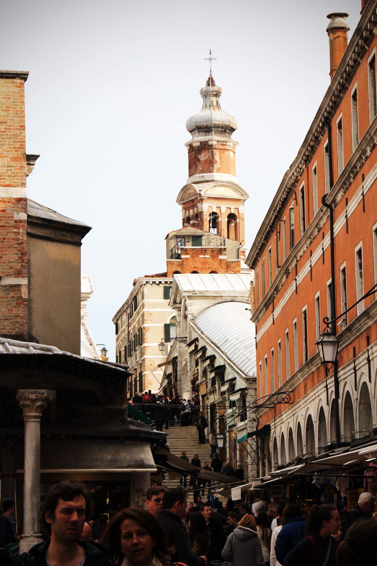 Canon EOS 60D sample photo. Rialto bridge, stairs, venice photography