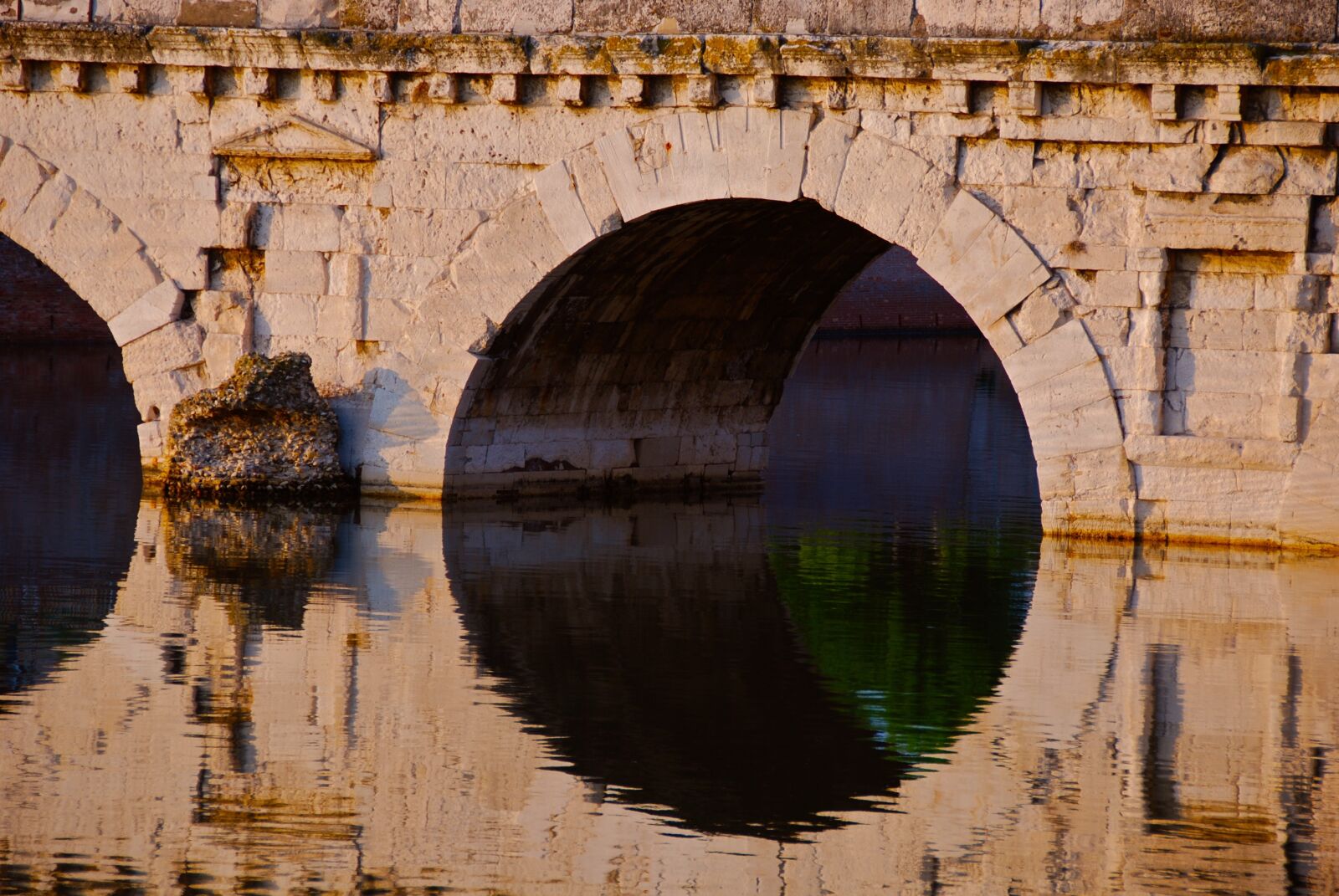 Nikon D80 sample photo. Rimini, italy, bridge photography