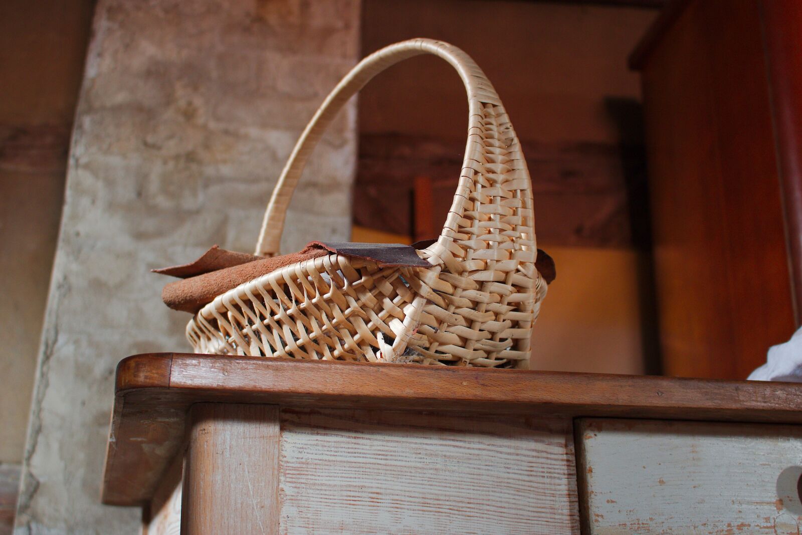 Canon EOS 70D sample photo. Wood, woods, basket photography