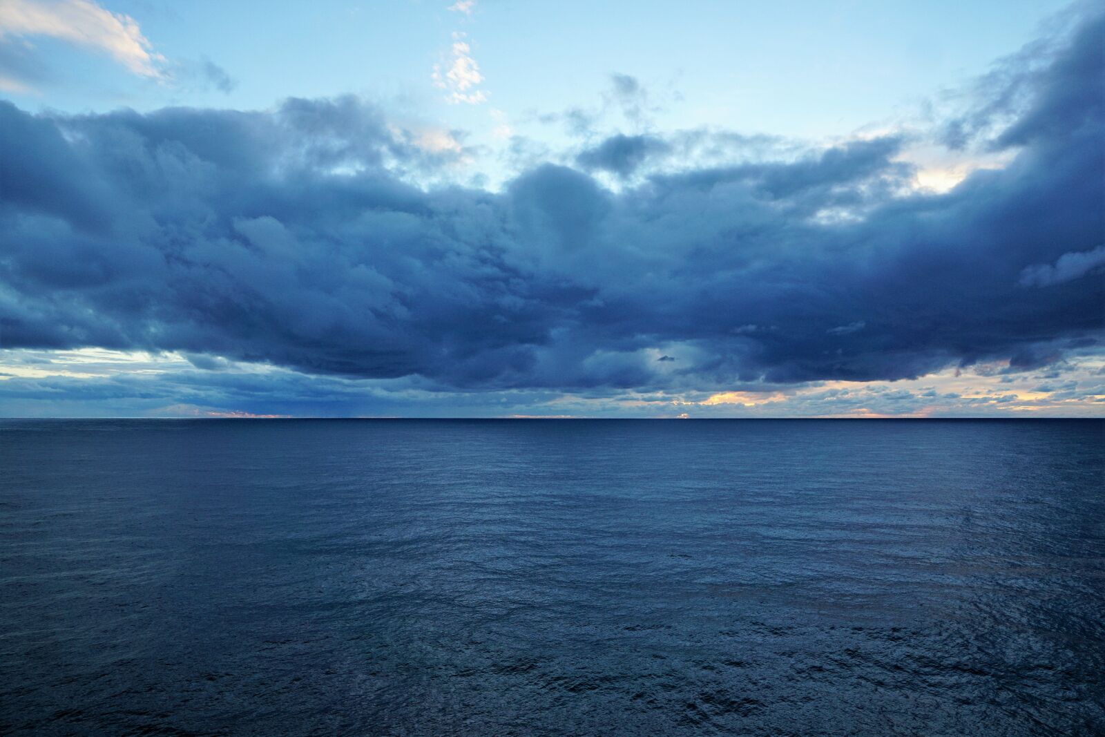 Sony ILCA-77M2 + Sony DT 16-50mm F2.8 SSM sample photo. Sky, ocean, atlantic photography