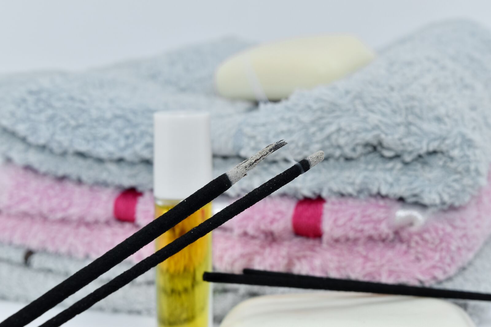Nikon D5500 sample photo. Aromatherapy, lotion, oil, relaxation photography