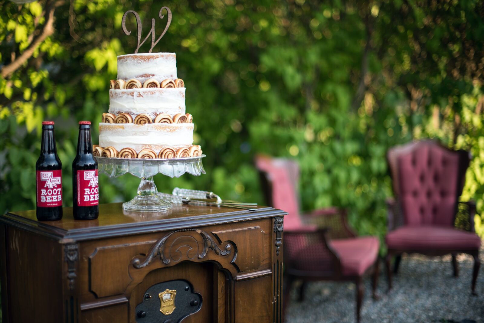 Nikon D750 sample photo. Cake, root beer, wedding photography