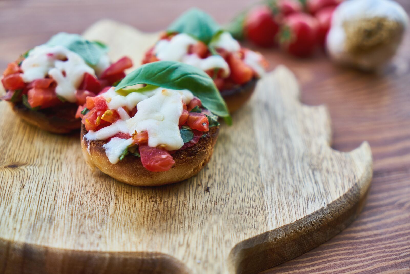 Sony a7R II sample photo. Food, snack, couch photography