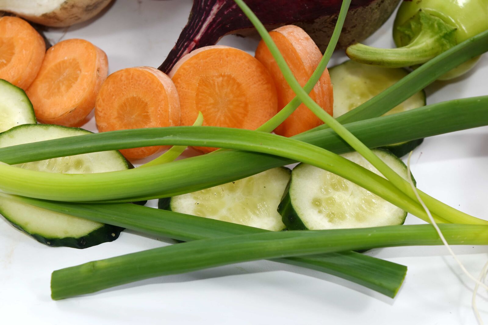 Nikon D5500 sample photo. Beetroot, carrot, chives, cucumber photography