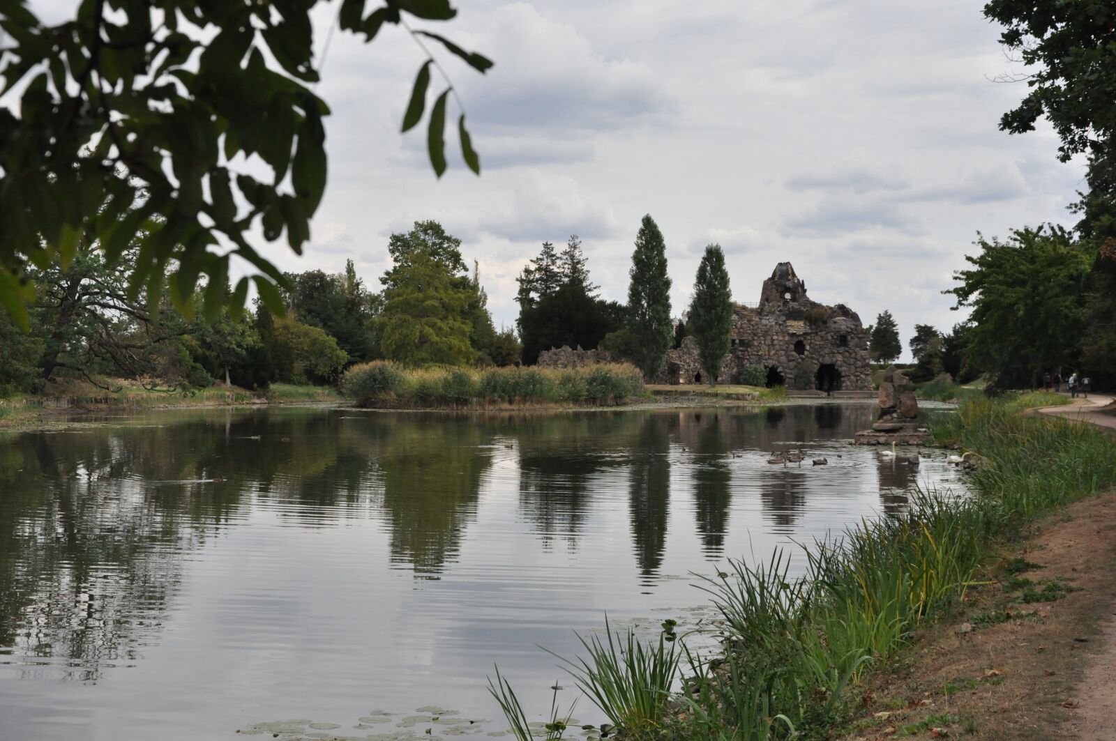 Nikon D90 sample photo. Wörlitz, park, pond photography