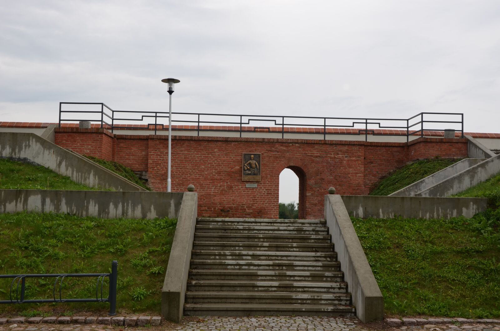 Nikon D5100 sample photo. Building, river, border photography