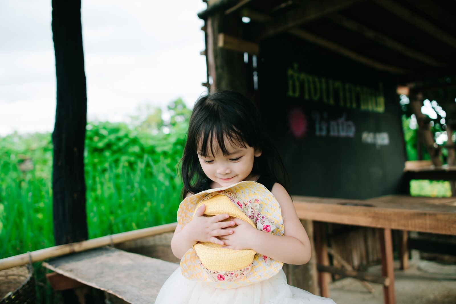 Nikon D600 sample photo. Mae hong son, kids photography