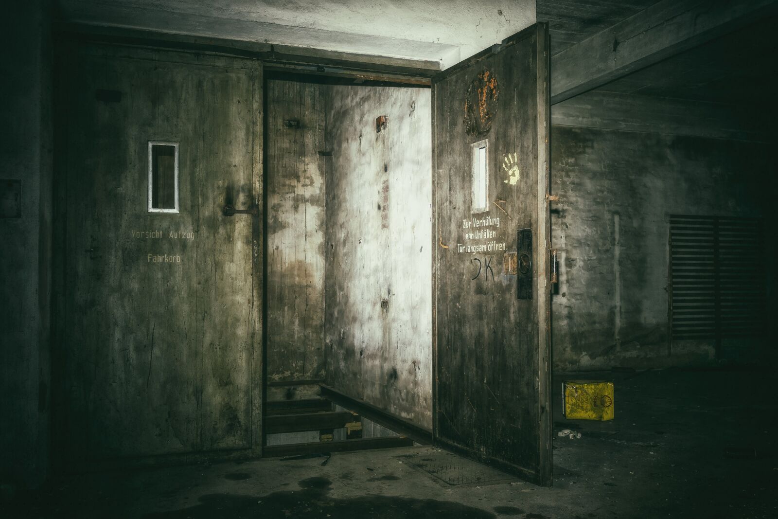 Nikon D3300 sample photo. Lost places, keller, elevator photography