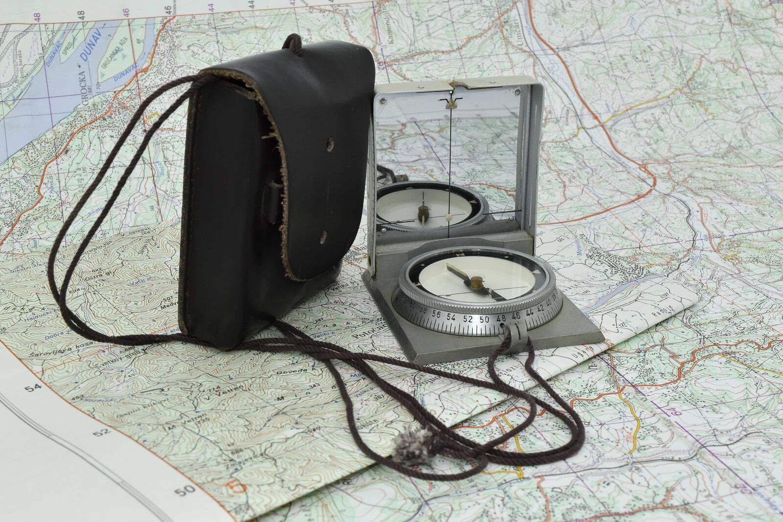 Nikon D5500 sample photo. Compass, exploration, geography, location photography