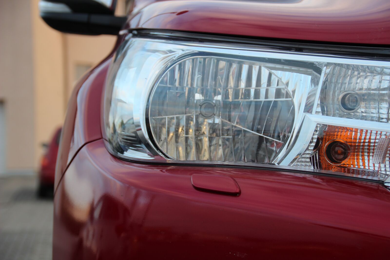 Canon EOS 600D (Rebel EOS T3i / EOS Kiss X5) sample photo. Spotlight, auto, pickup photography