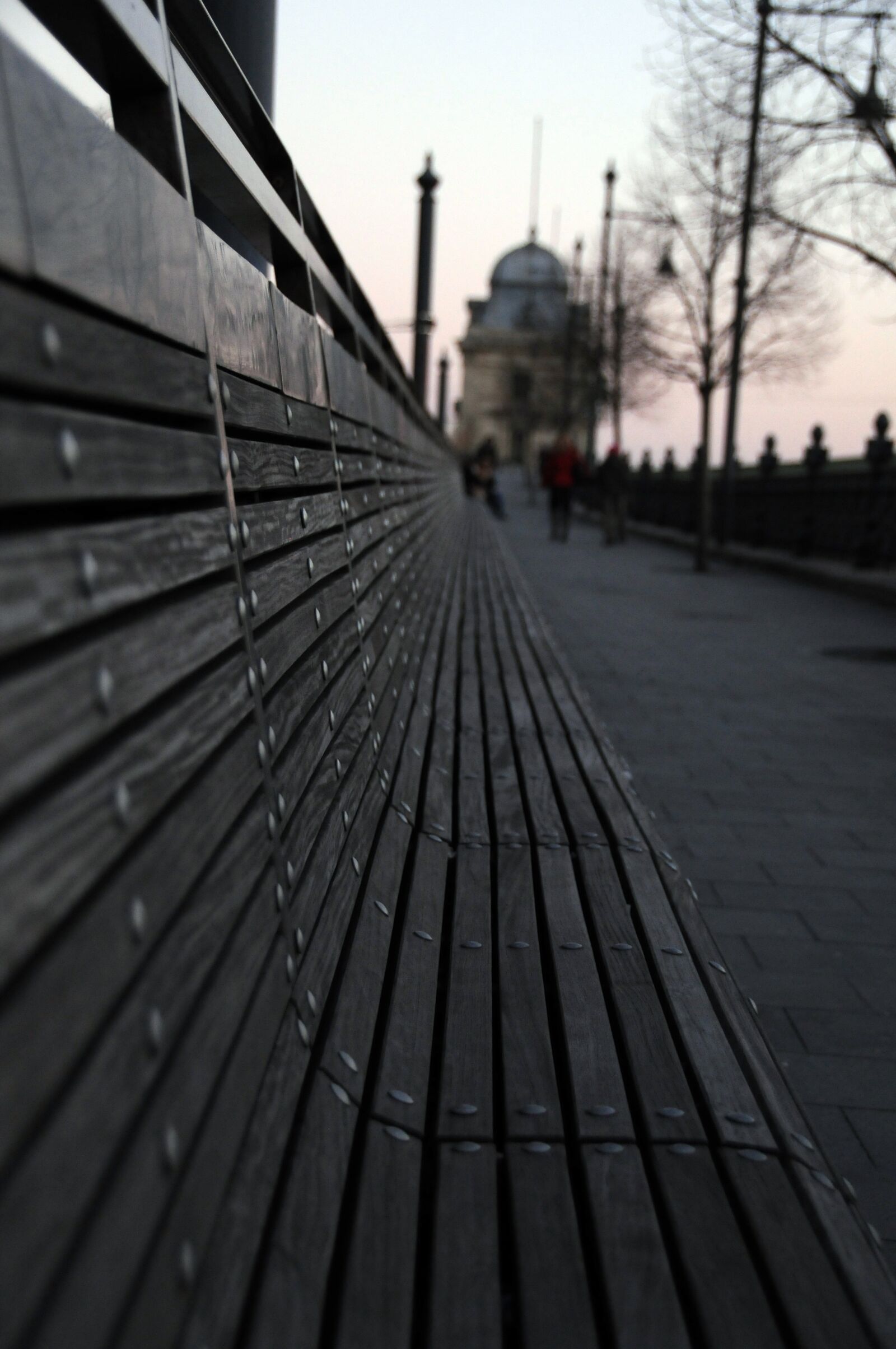 Nikon D300 sample photo. Bank, city, urban photography