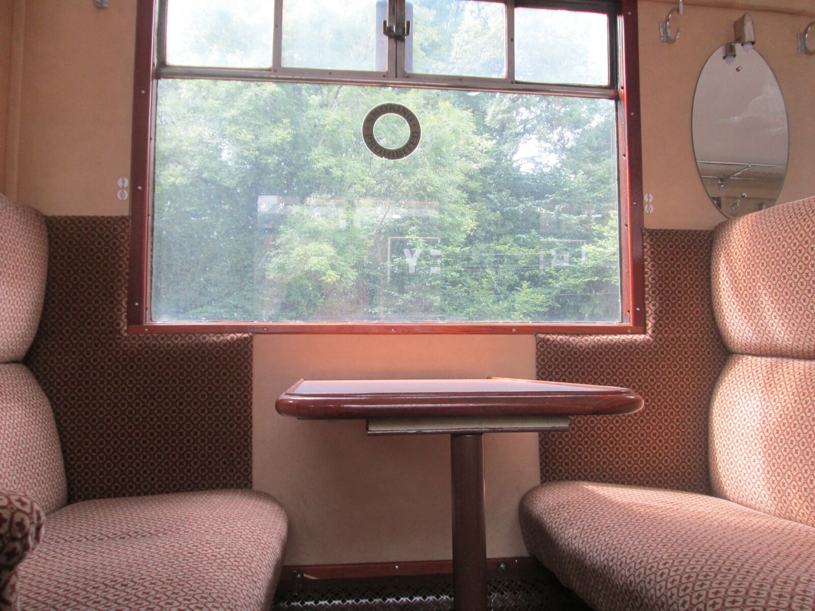 Canon PowerShot A810 sample photo. Train, seats, locomotive photography