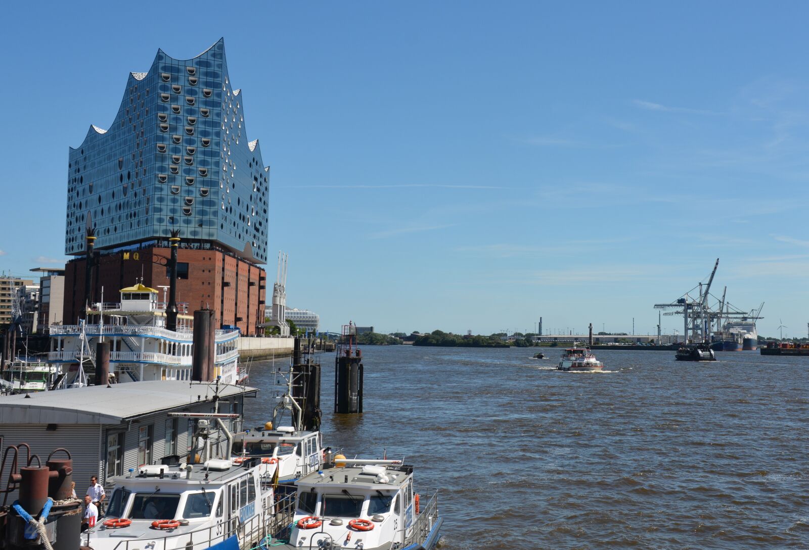 Nikon D7100 sample photo. Architecture, elbe philharmonic hall photography
