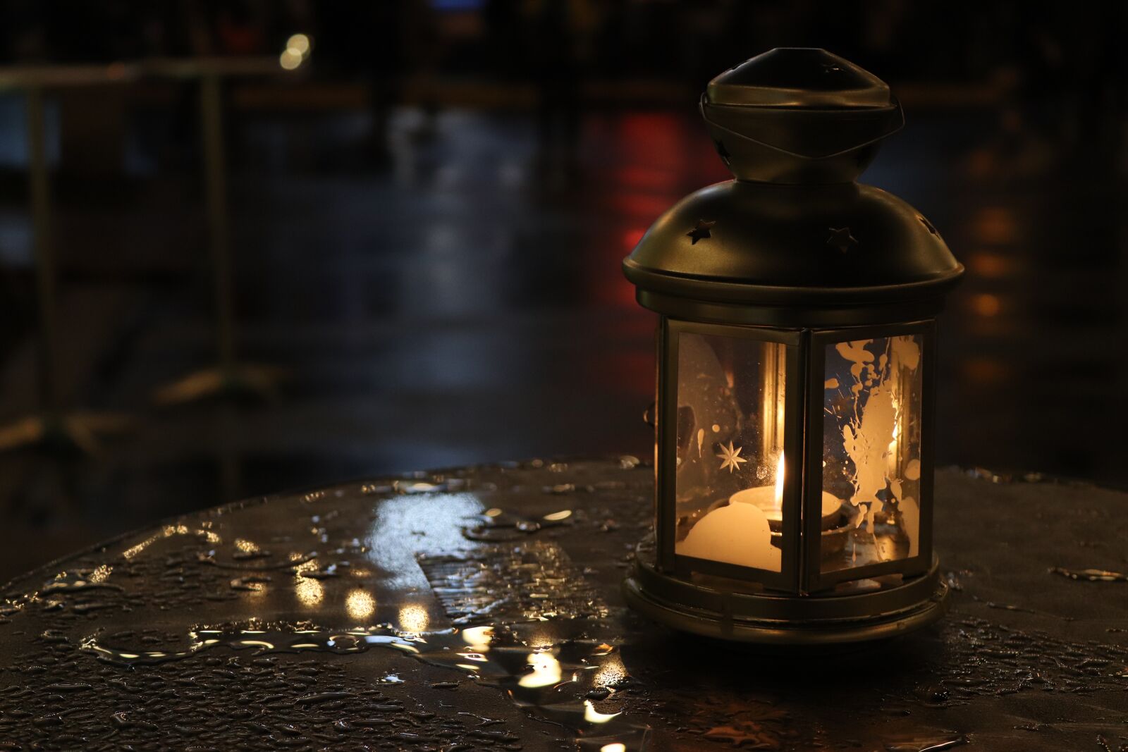 Canon EOS 200D (EOS Rebel SL2 / EOS Kiss X9) sample photo. Lights, night, christmas photography