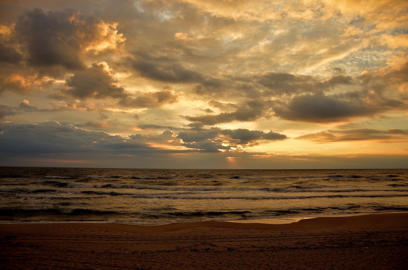 Nikon D5100 sample photo. Baltika, sea, sunset photography