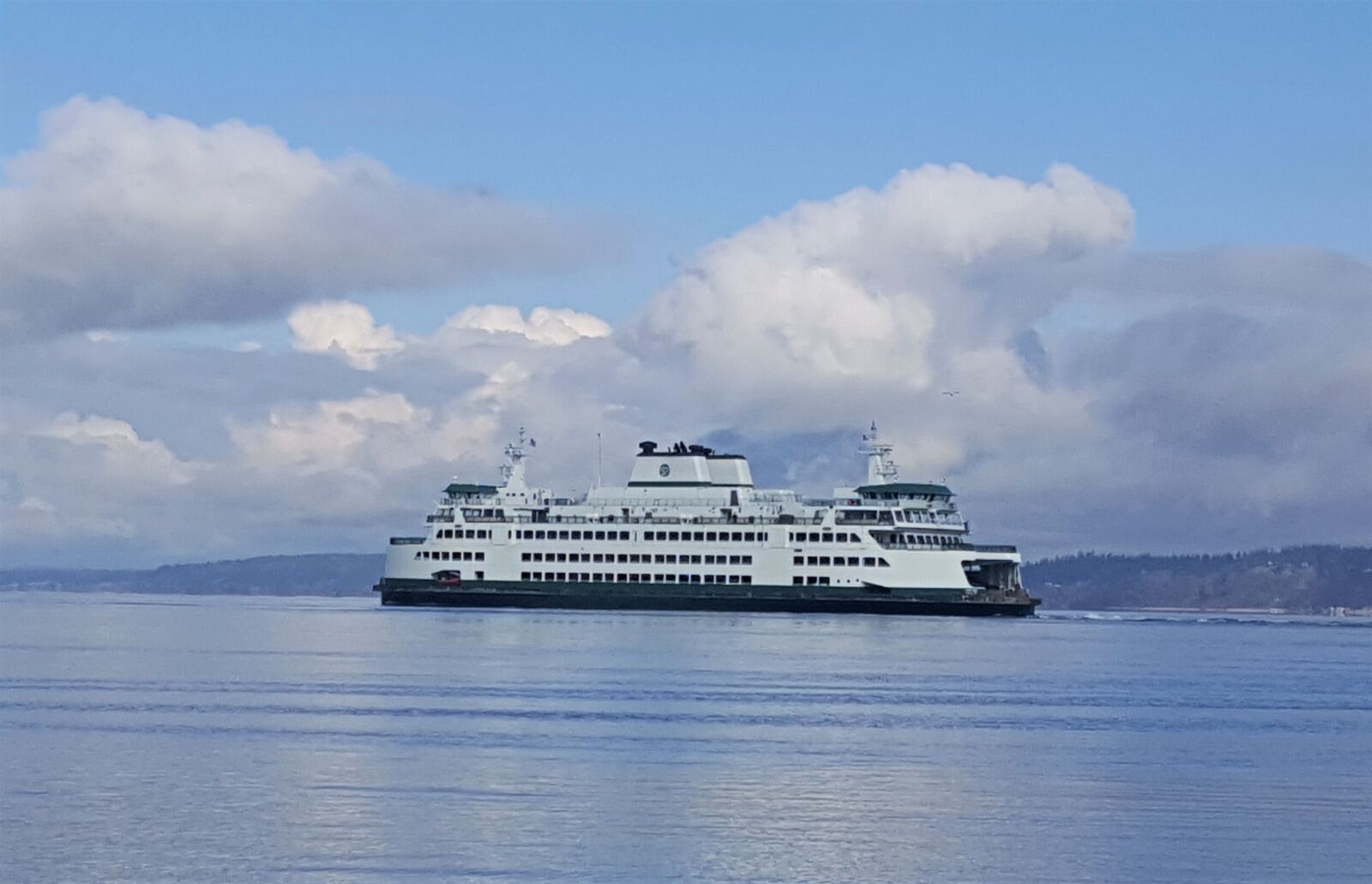 Samsung Galaxy S6 sample photo. Ferry, boat, water photography