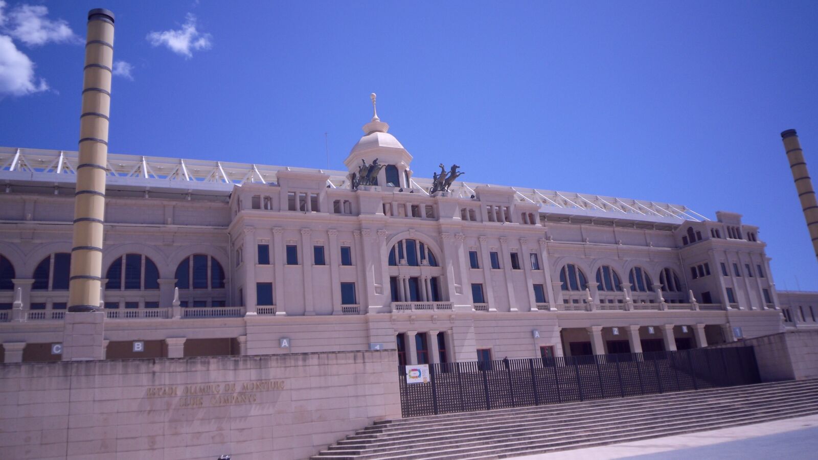 Samsung PL80/VLUU PL80/ SL630/ PL81 sample photo. Barcelona, olympic stadium, outdoor photography