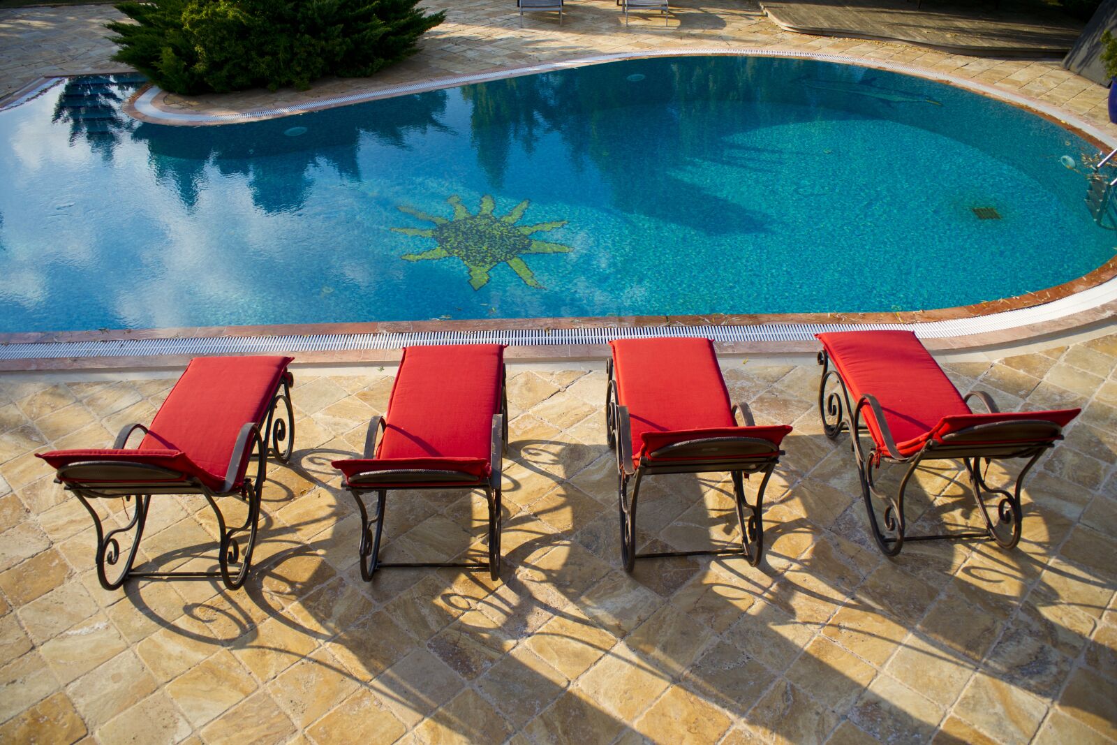 Sony Alpha DSLR-A850 sample photo. Sunbeds, pool, holiday photography