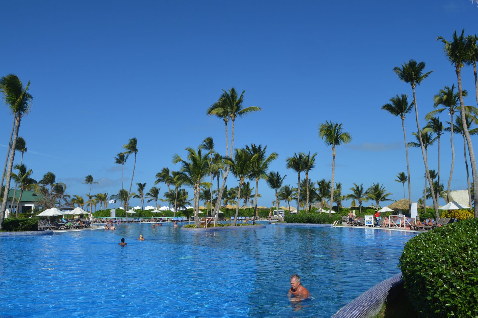 Nikon D3200 sample photo. Dominika, pool, summer photography