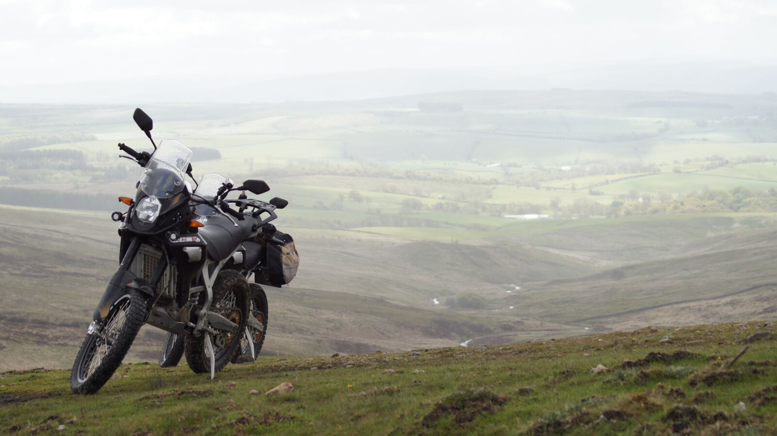 Sony SLT-A35 sample photo. Moorland, motorcycle, pennines photography