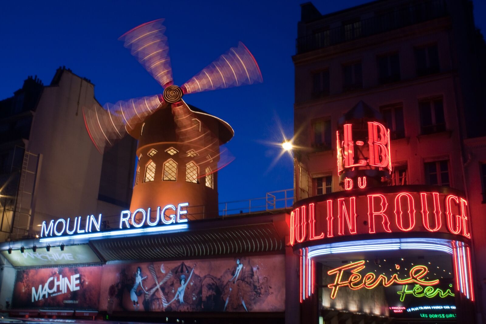 Canon EOS 450D (EOS Rebel XSi / EOS Kiss X2) sample photo. Moulin rouge, paris, night photography