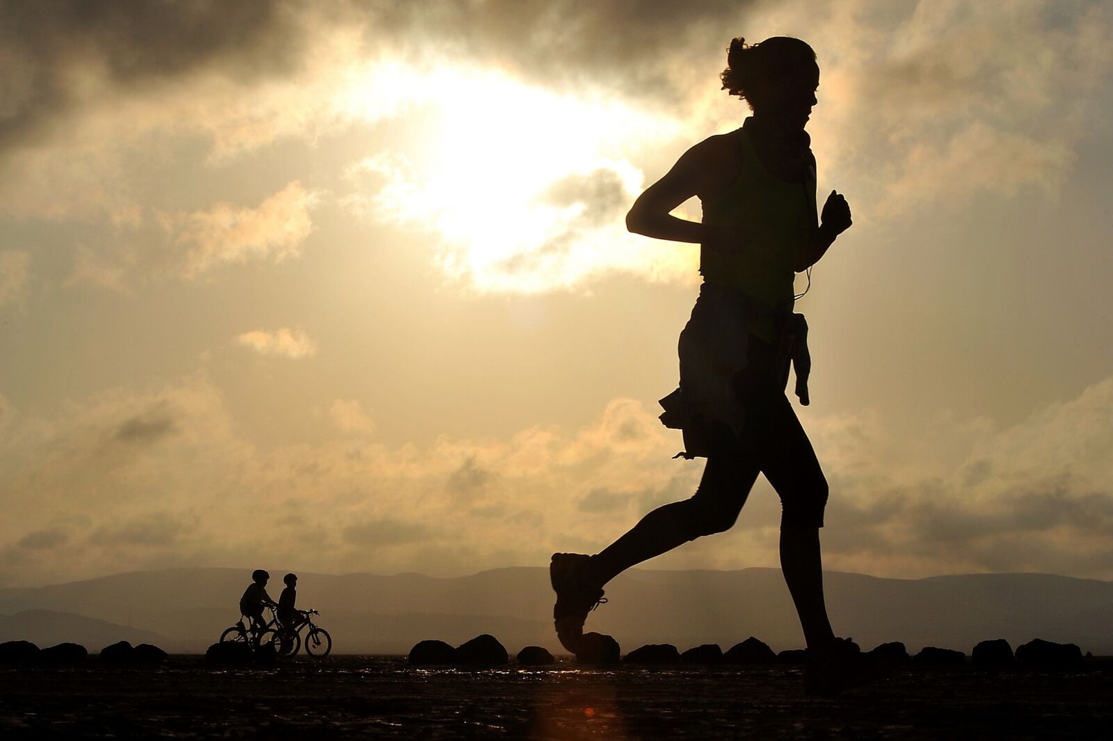 Nikon D3 sample photo. Running, runner, long distance photography