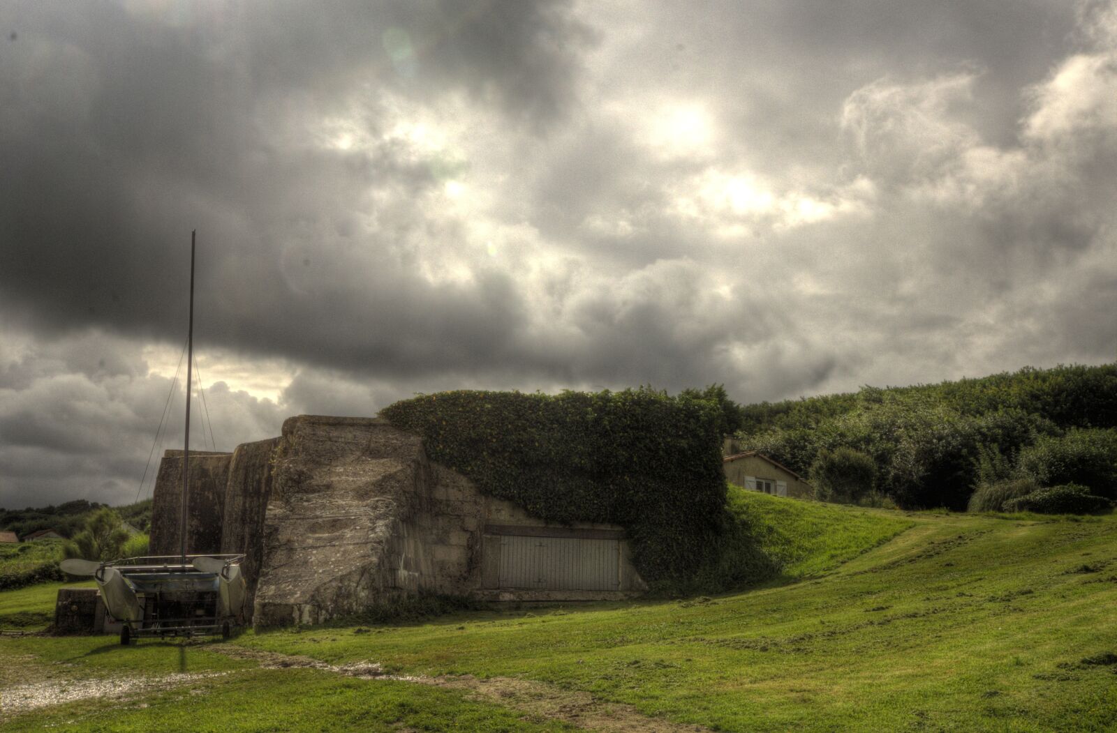 Nikon D7000 sample photo. Omaha beach, bunker, blockhaus photography