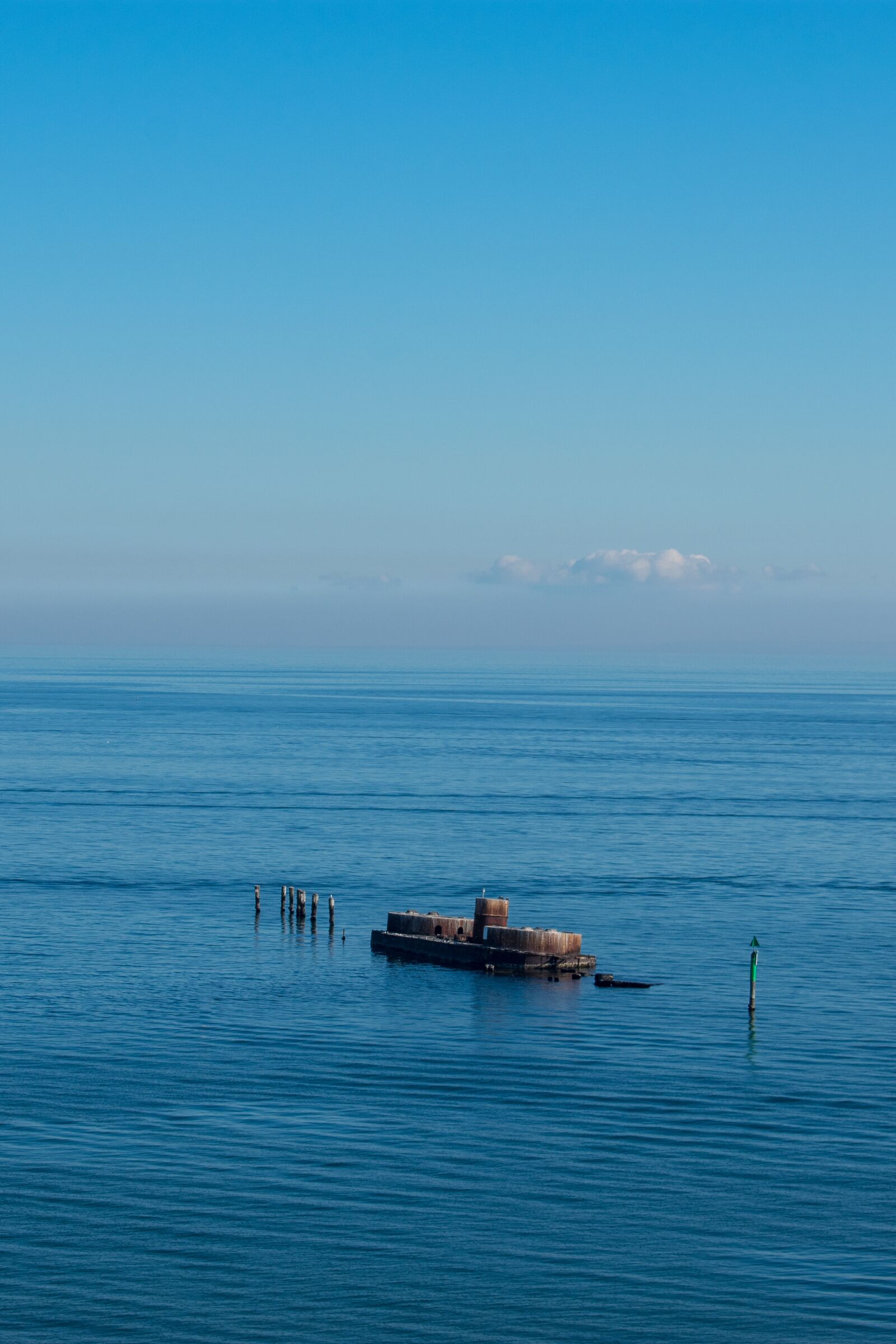 Nikon D3400 sample photo. Black rock beach, shipwreck photography