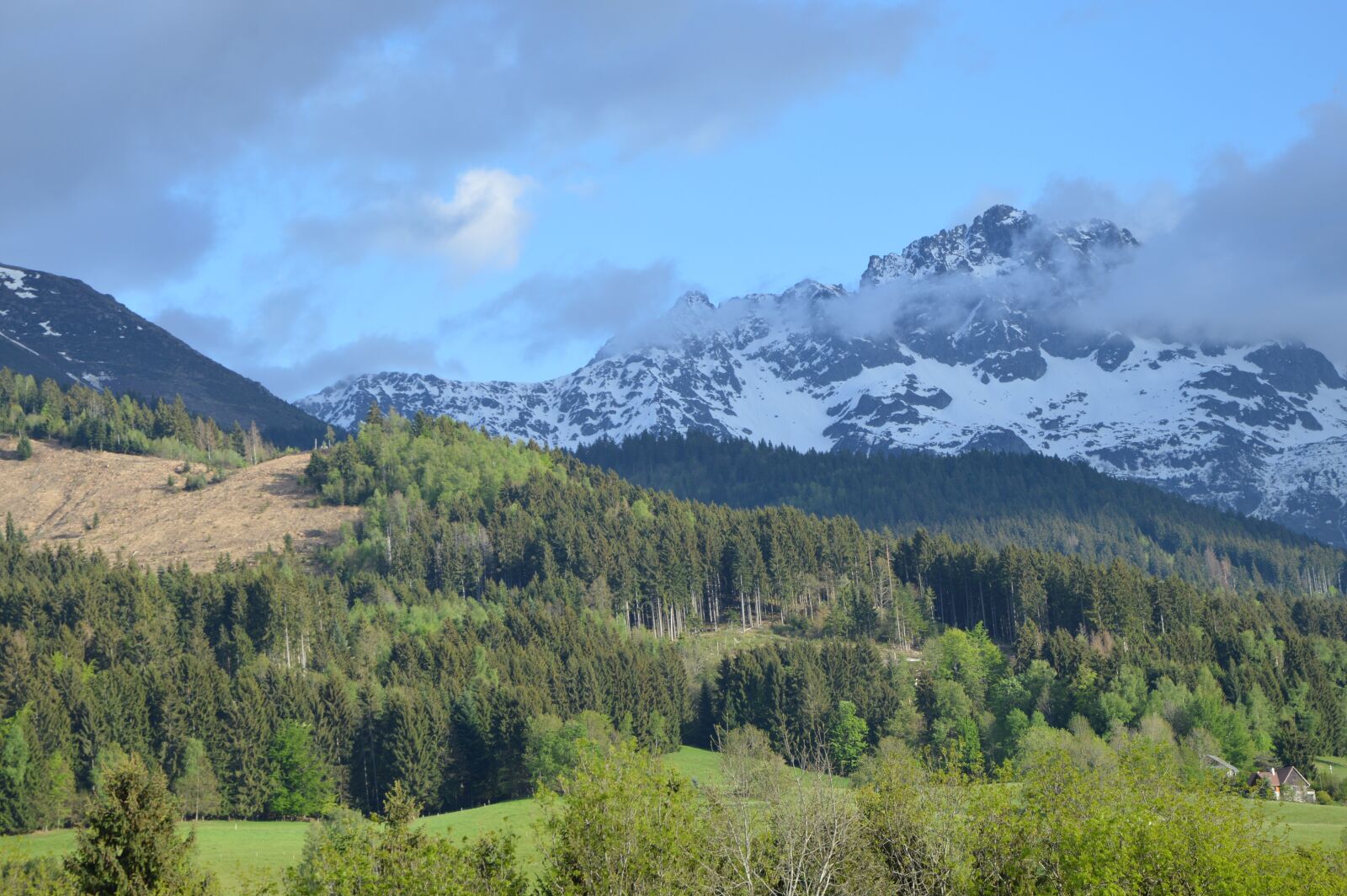 Nikon D3200 sample photo. Belledone, alps, france photography