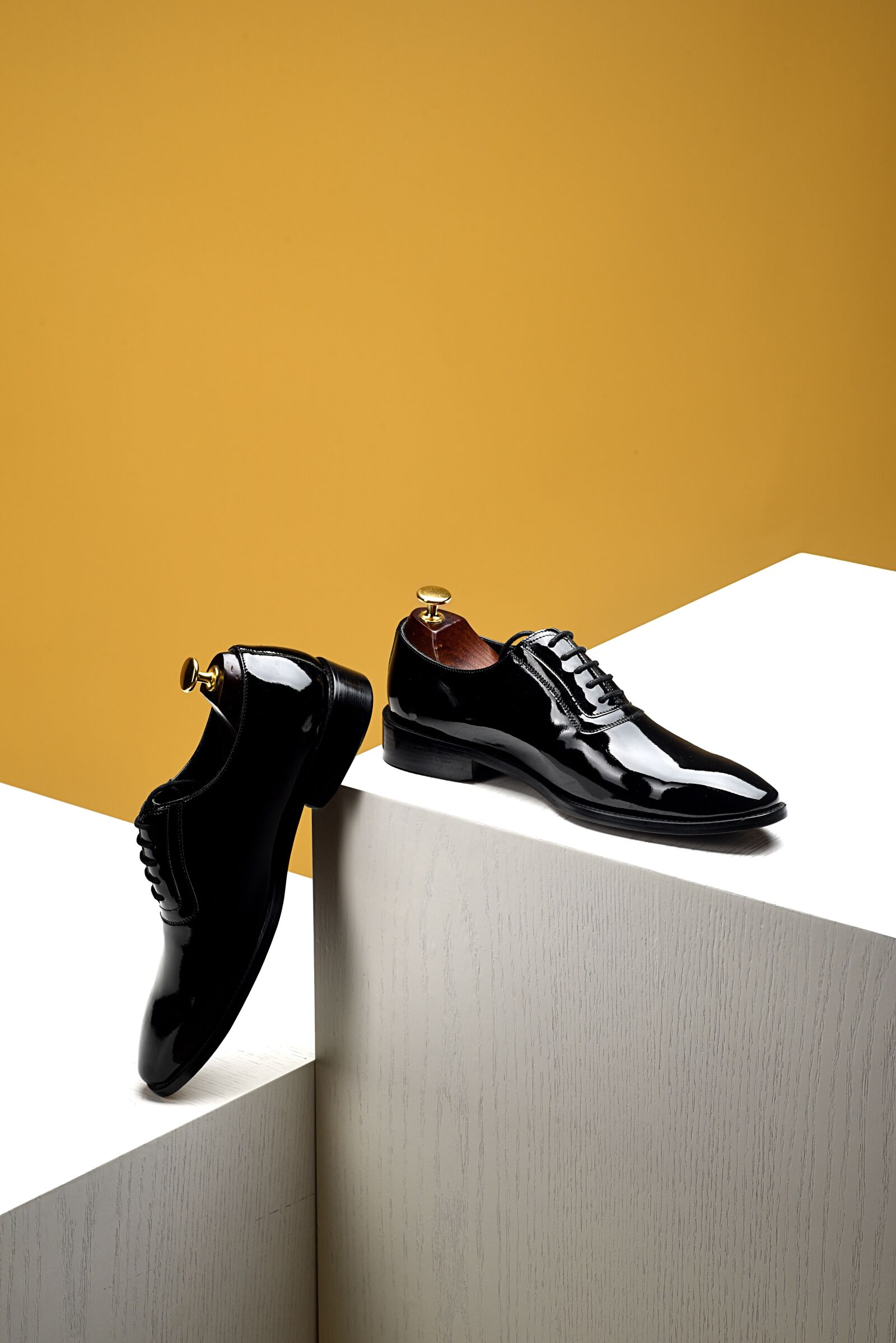 Nikon D750 sample photo. Leather shoes, product photography photography