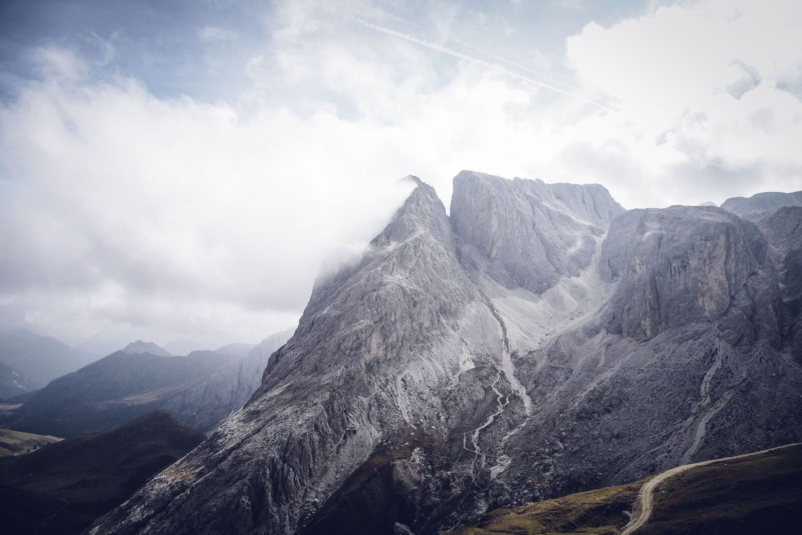 Canon EOS 5D sample photo. Mountains, nature, sky, clouds photography