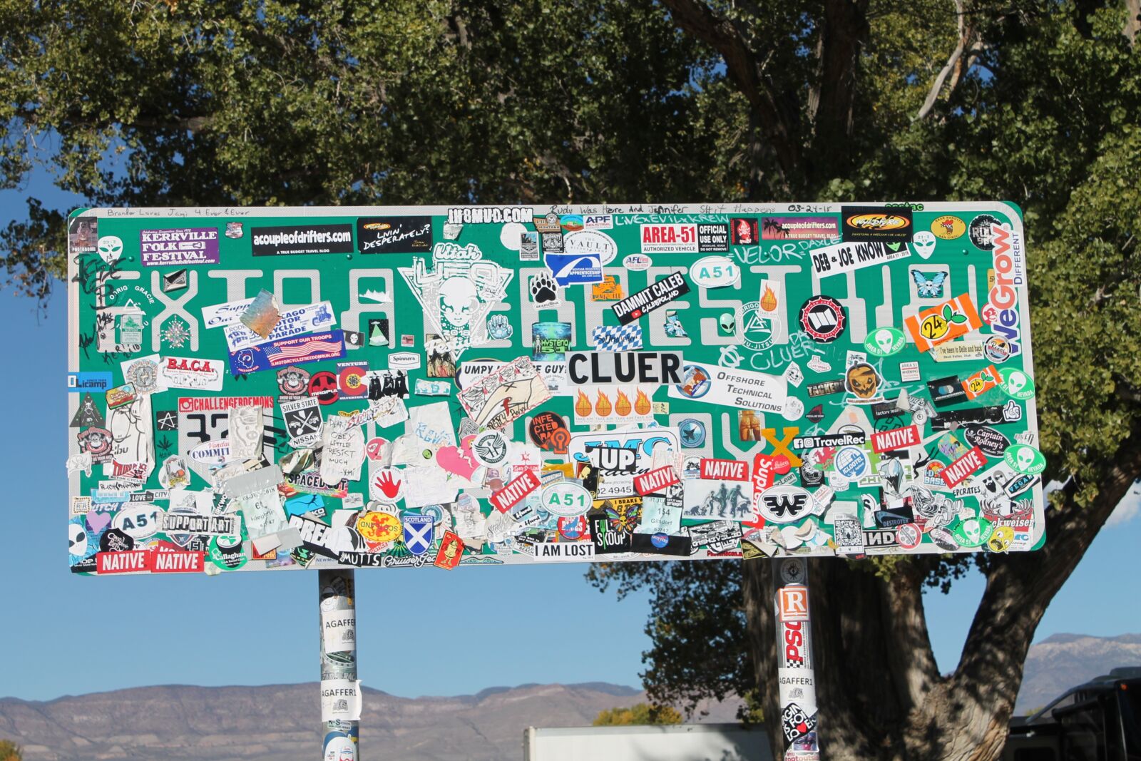 Canon EOS 1100D (EOS Rebel T3 / EOS Kiss X50) sample photo. Sticker, extraterrestrial highway, nevada photography