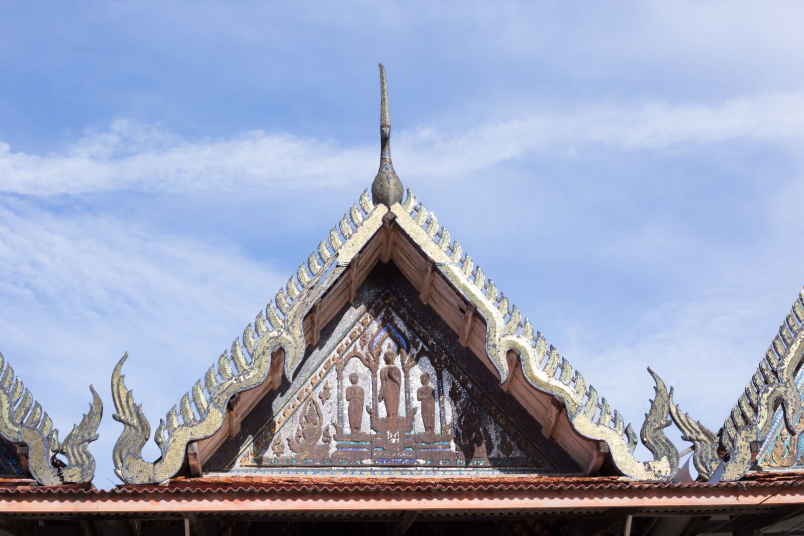 Canon EOS 6D + Canon EF 50mm F1.8 STM sample photo. Buddhist, measure, adoration photography