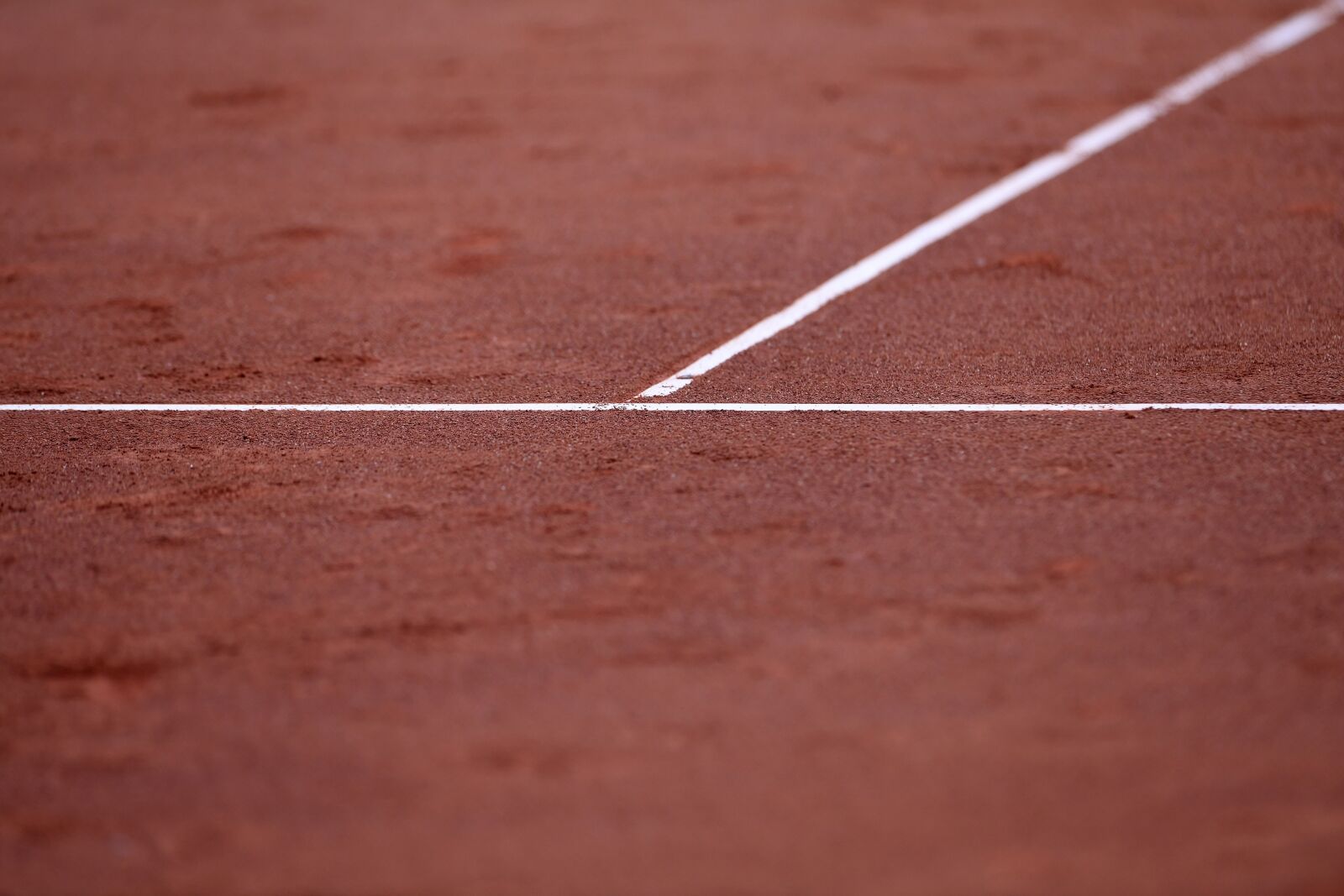 Nikon D5 sample photo. Tennis court, clay court photography