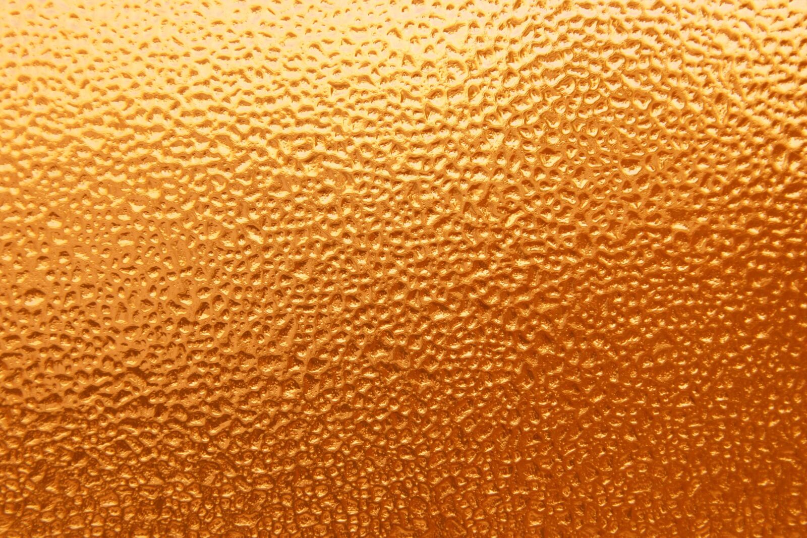 f/3.5-5.6 IS sample photo. Dimpled design, ice, glass photography