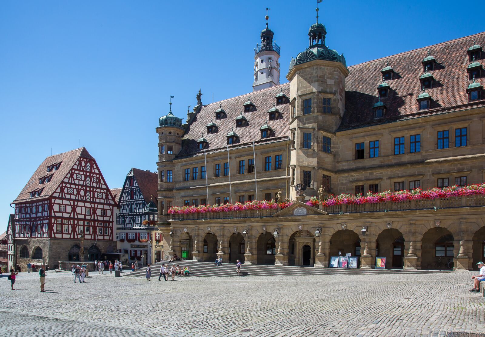 Canon EF 24-105mm F4L IS USM sample photo. Rothenburg of the deaf photography