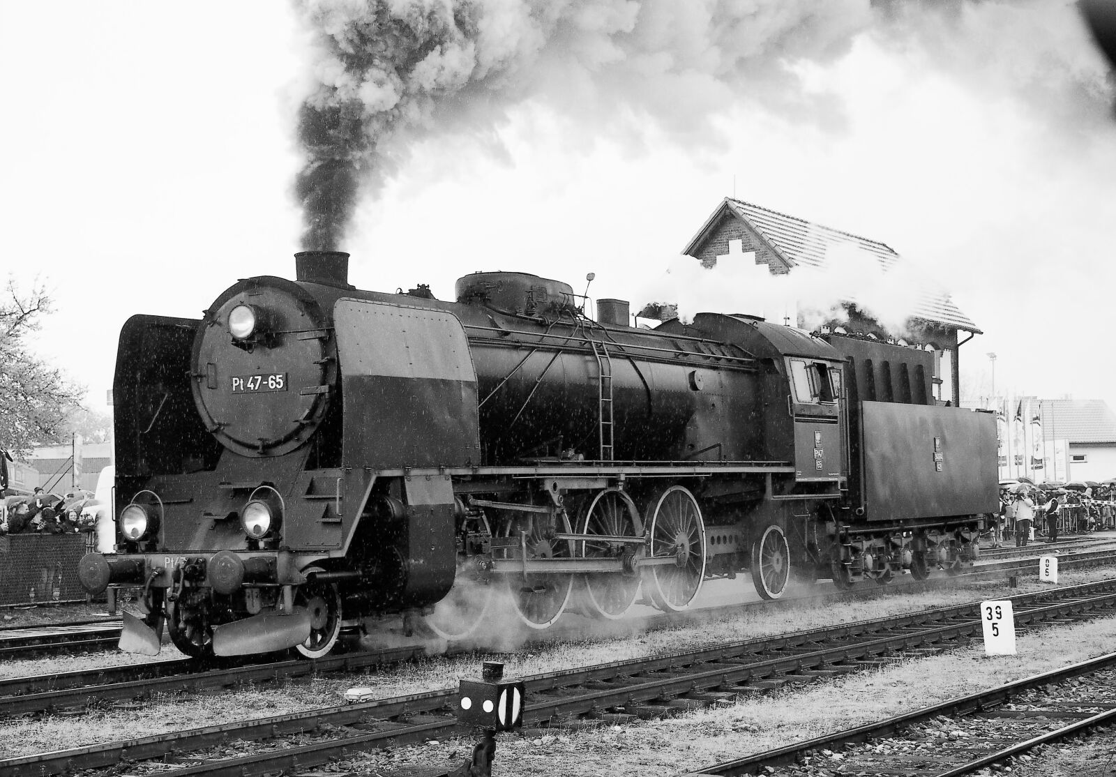 Olympus PEN E-PL6 sample photo. Steam locomotive, train, steam photography