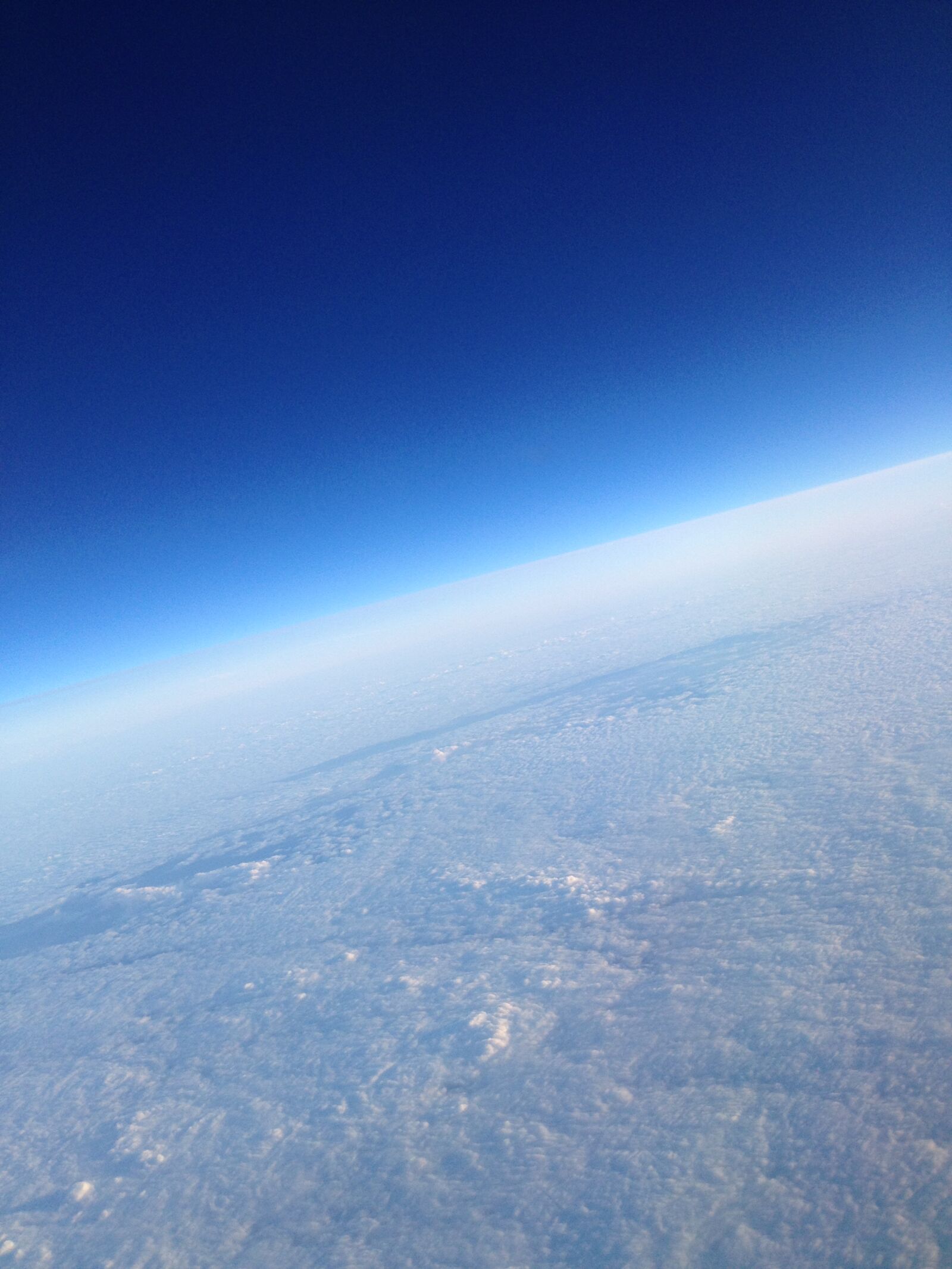 Apple iPhone 4S sample photo. Airplane, traveling photography