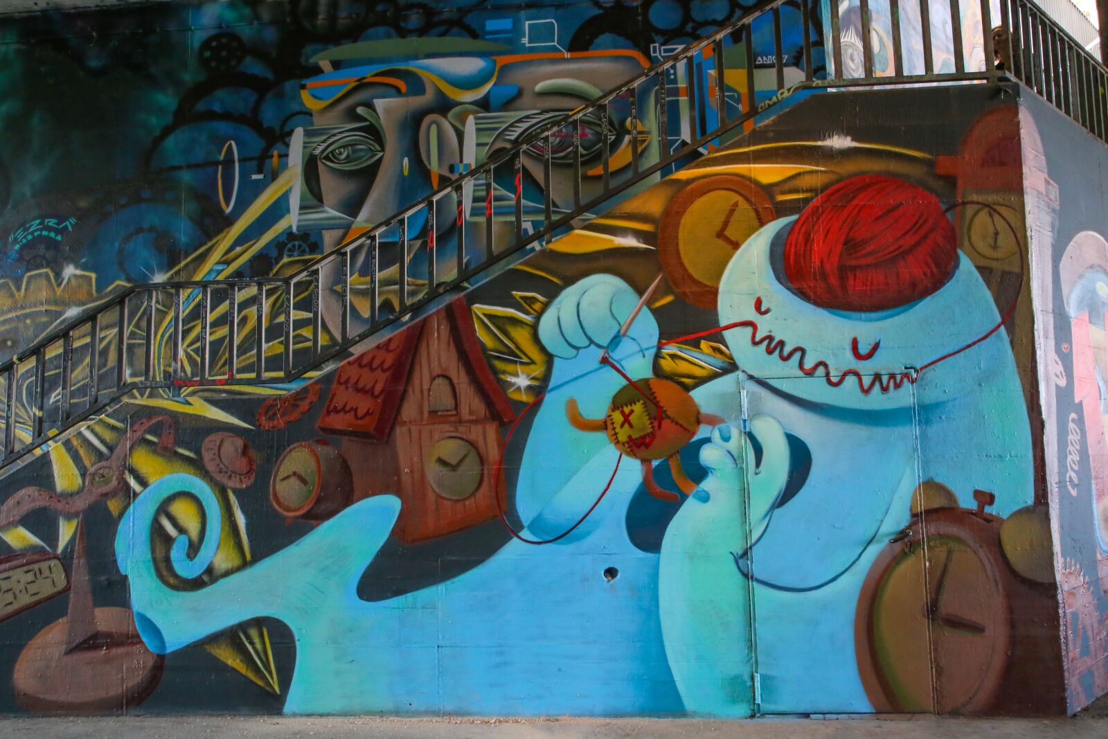 Canon EF 24-105mm F4L IS II USM sample photo. Graffiti, subculture, spray photography