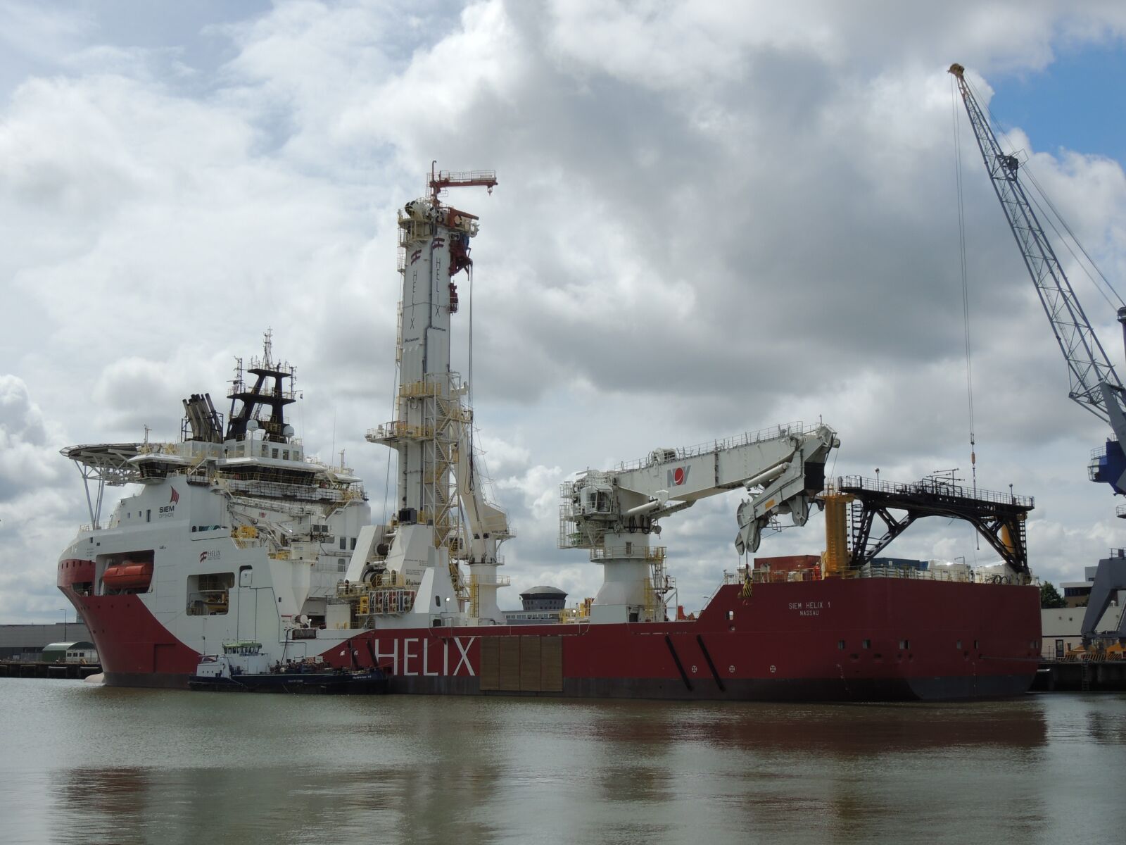 Nikon Coolpix P510 sample photo. Port, schiedam, ship photography