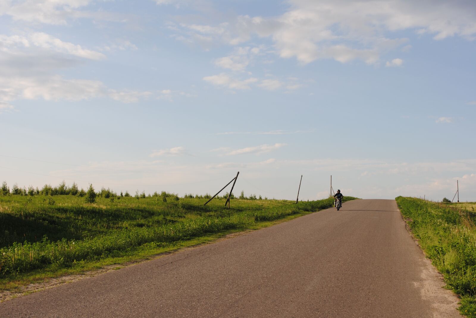 Nikon D3000 sample photo. дорога, вгору, путь photography
