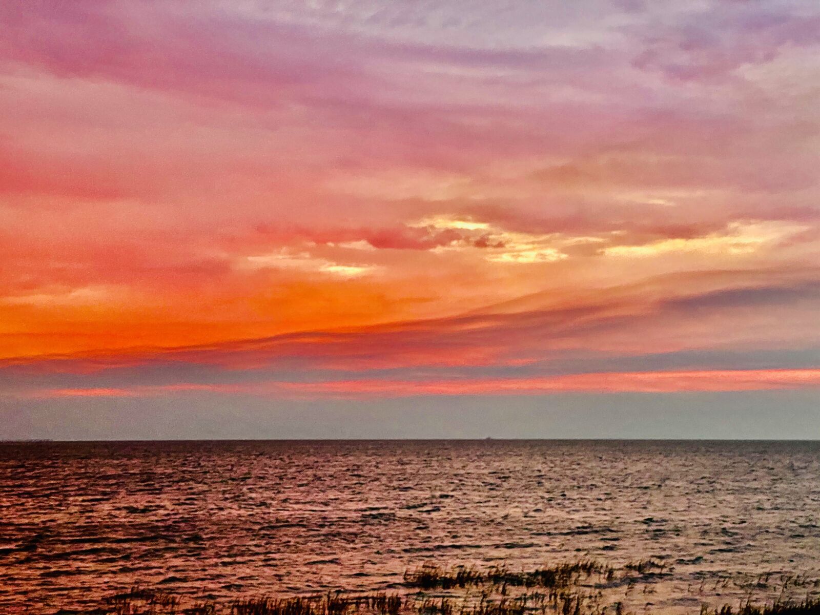 Apple iPhone 11 Pro Max sample photo. Sky, sunset, beach photography