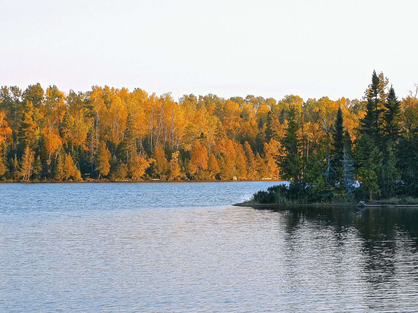 Fujifilm FinePix S8600 sample photo. Lake, fall, quiet photography