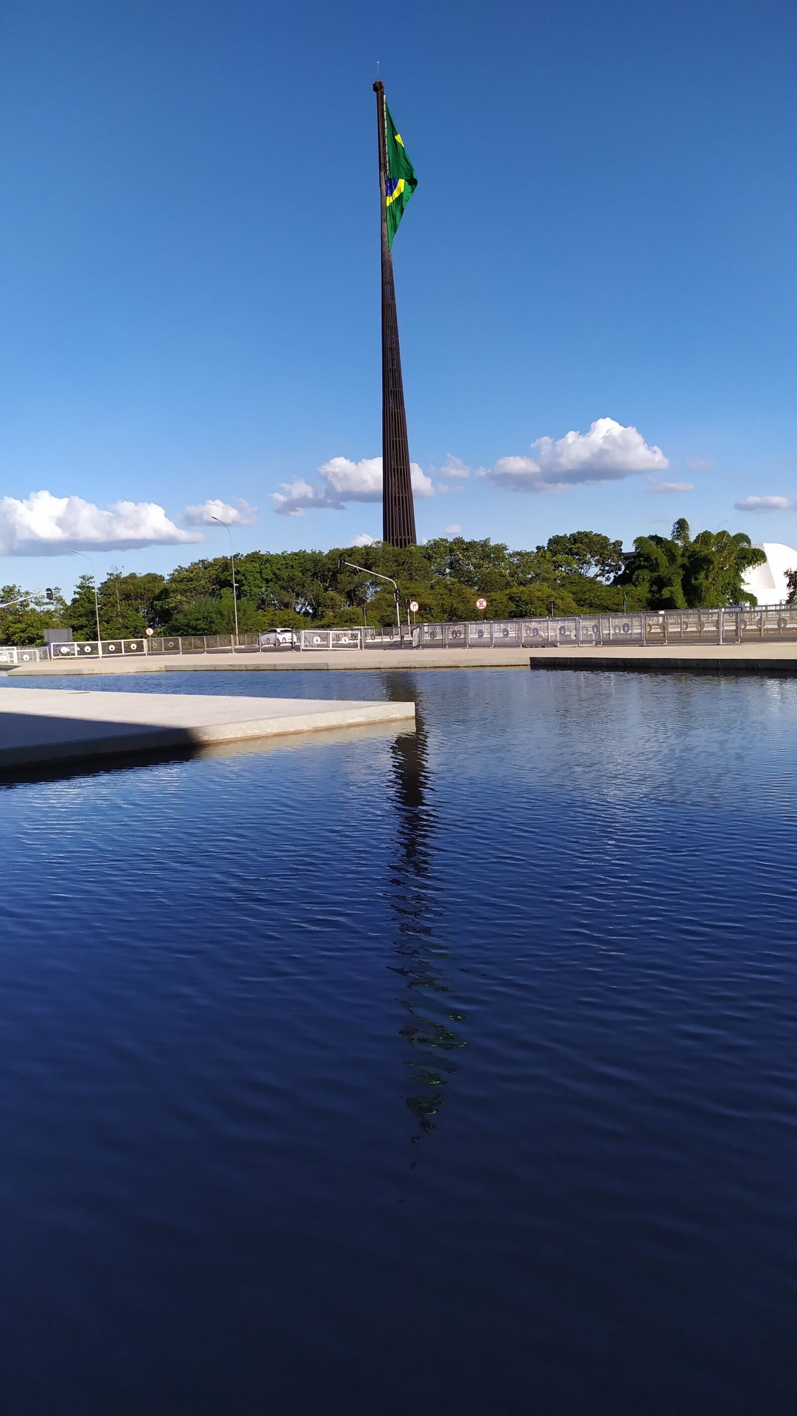 Xiaomi Redmi Note 7 sample photo. Brazil, brasilia, flag of photography