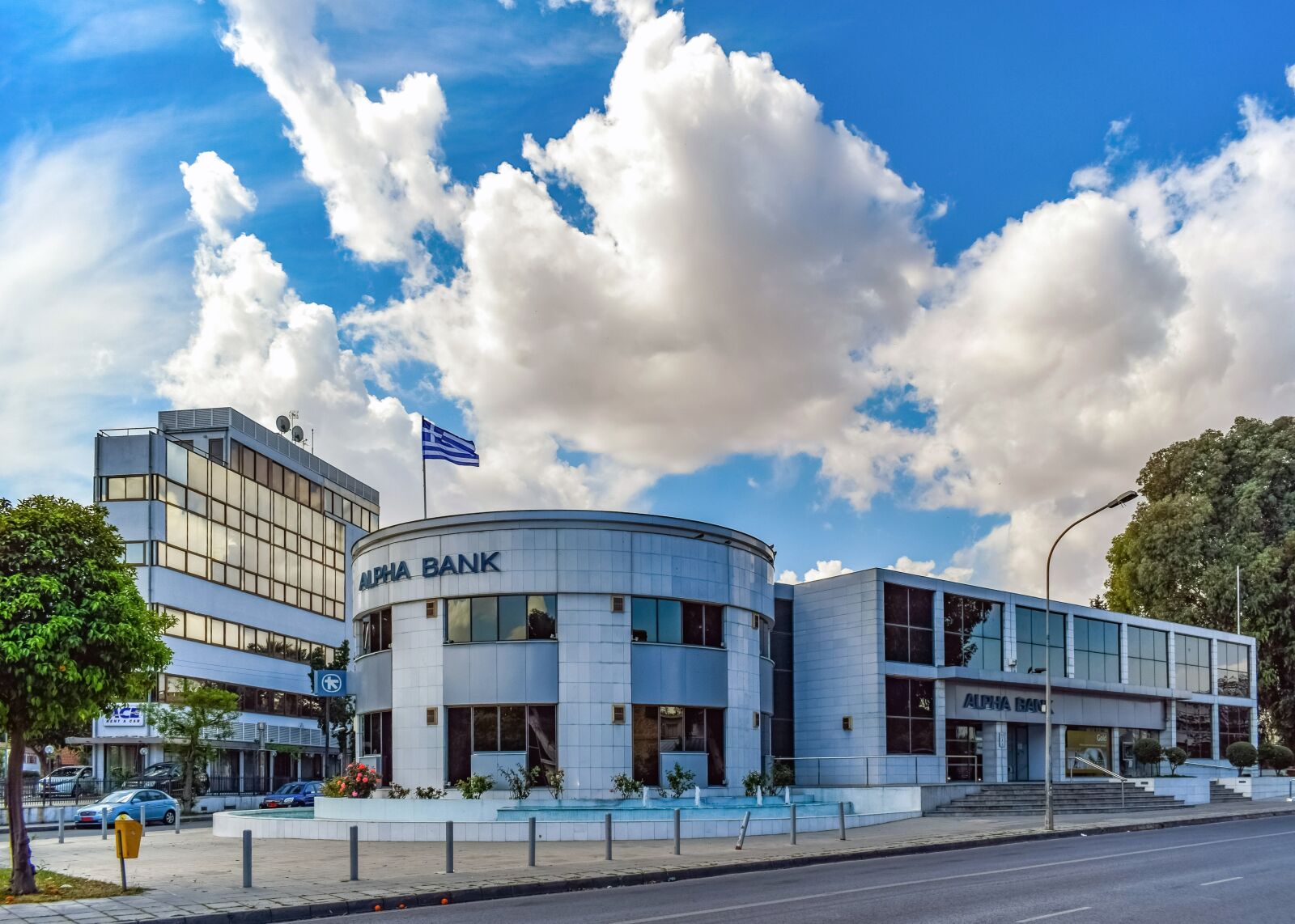 Nikon D3300 sample photo. Architecture, sky, clouds photography